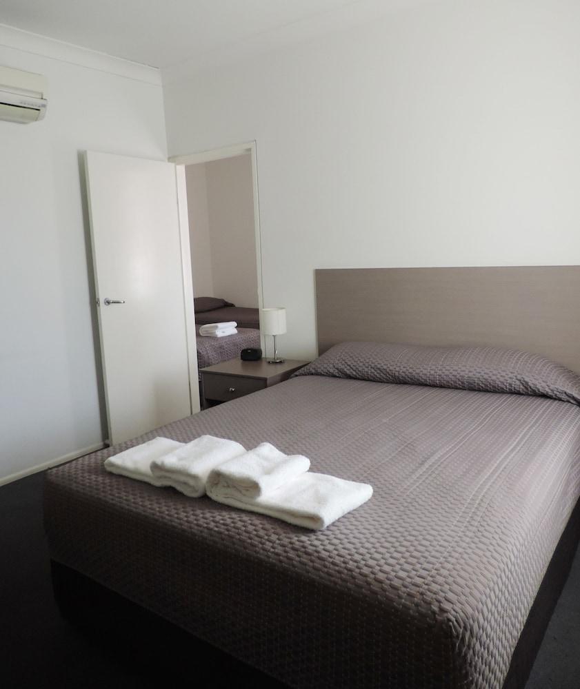 Motel Burke & Wills Mt Isa Mount Isa Esterno foto